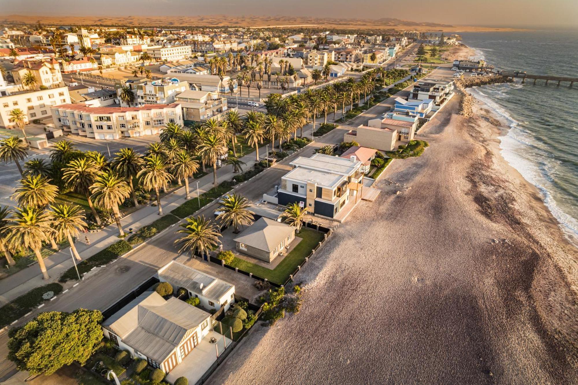 Swakopmund Seafront Cottage エクステリア 写真